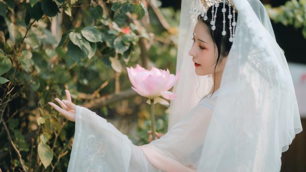 《意外救了太子和小王爷》全文免费章节在线试读 娄静雯玄靖徐子邑小说