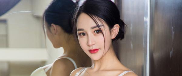 《白芷落萧泽兰》小说章节目录在线阅读 穿书后，我带着金属异能去流放小说全文