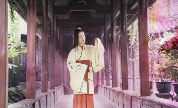 《穿成病秧子公主去和亲》小说全文免费试读 林嘉言莲心小说全文
