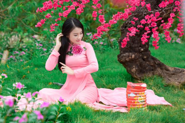 昊天明月菱花佚名 昊天明月菱花在线阅读