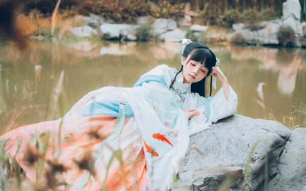 《孟浪王婆》离谱！85了，系统让我去娶妻！章节列表精彩阅读