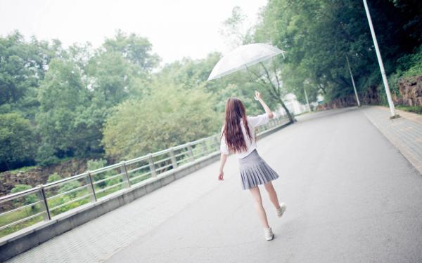陈澜苏晚晴玄幻：师姐是吞灵圣体？我已躺勿扰小说阅读 陈澜苏晚晴文本在线阅读