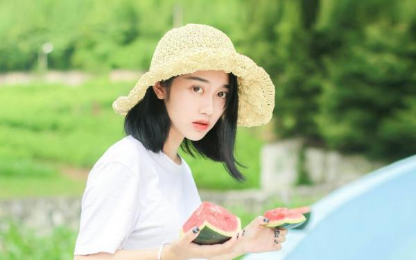 《玫瑰依旧年年盛开》小说章节目录精彩试读 宋娆傅沉年小说全文