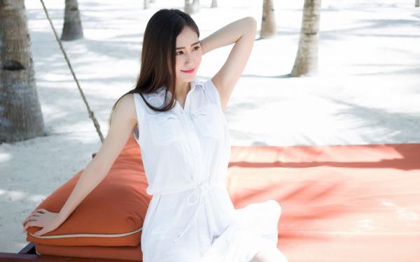 《温瓷谢尘然》你娶平妻我和离，高嫁当日你出殡免费试读