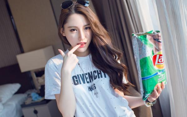 《杨岁陆渊》免费阅读 我穿越的姿势不太对在线阅读