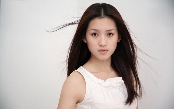 借尸还魂后,我成农家团宠!《方冉谢飞扬》全文及大结局精彩试读