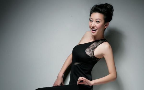 跟傻竹马成婚后暴富小说 齐温言宋云(跟傻竹马成婚后暴富)小说阅读