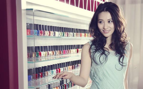 苏凝玉秦武秦文秦峻开局家徒四壁?我靠双手收割财富小说精彩章节免费试读