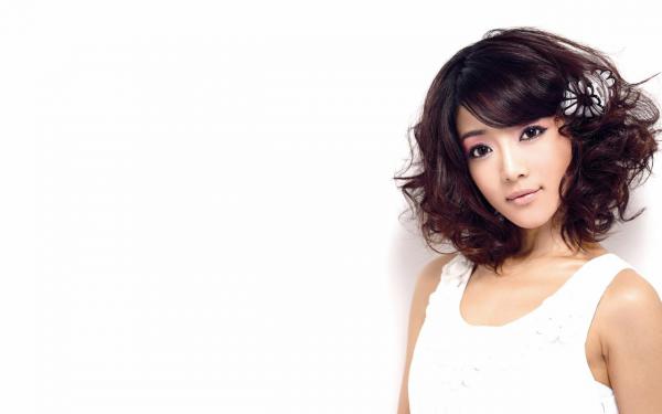 被亲妈用两万卖给老鳏夫家暴致死之后,我重生了小说 《李桂花叶自建王强》小说全文精彩阅读